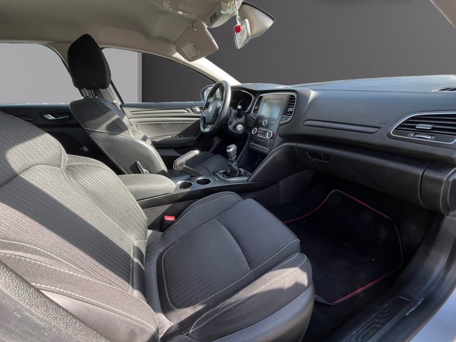 RENAULT d'occasion MEGANE ESTATE Blue dCi 115 Limited de 2018 Limoges