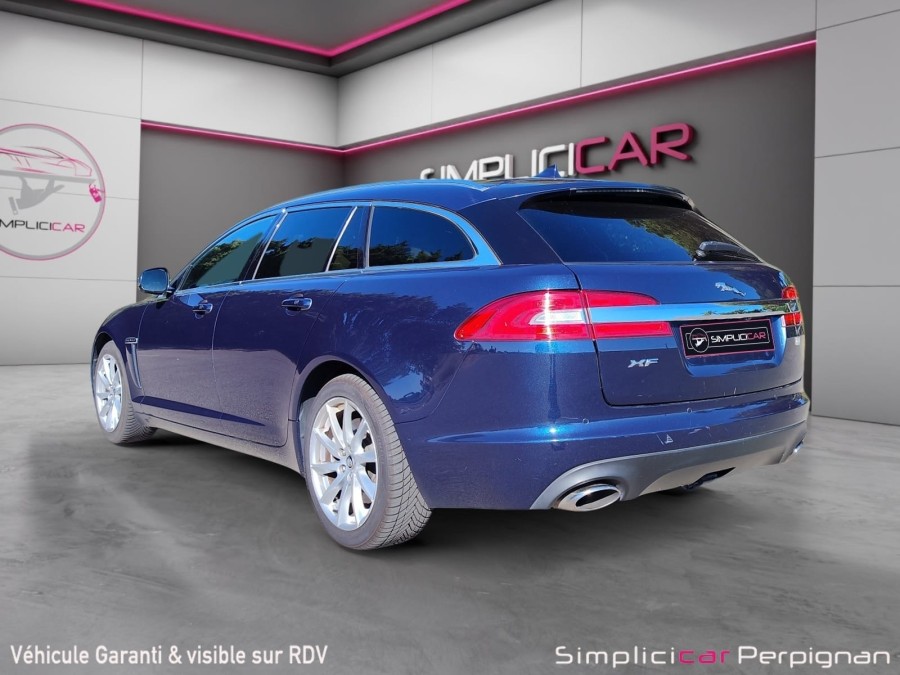 JAGUAR d'occasion XF SPORTBRAKE 3 V6 D 240 LUXE AUTO de 2013