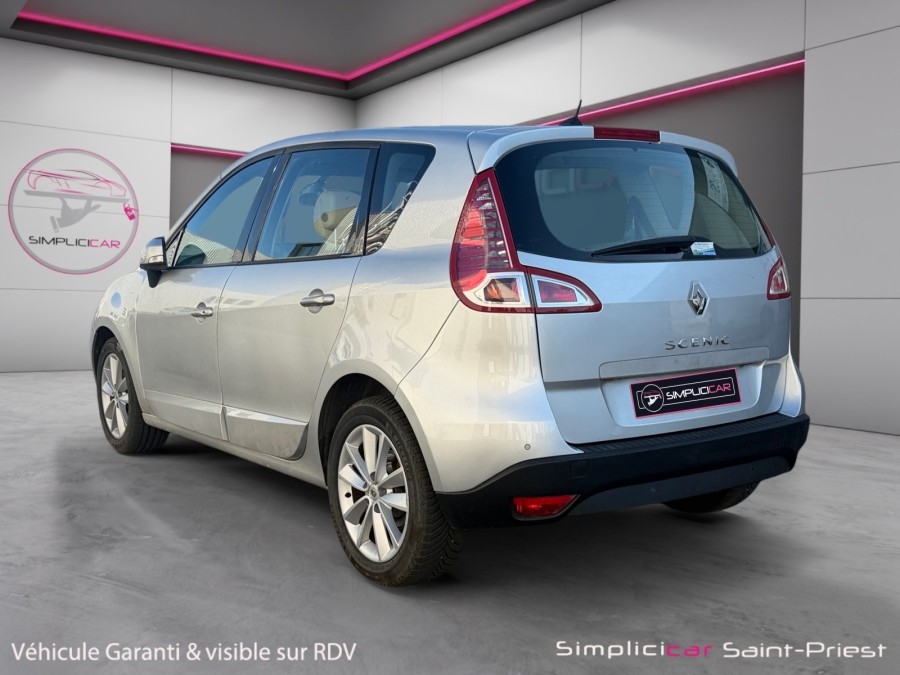 RENAULT d'occasion SCENIC 2.0 dCi 150ch FAP Privilège BVA Euro5 de