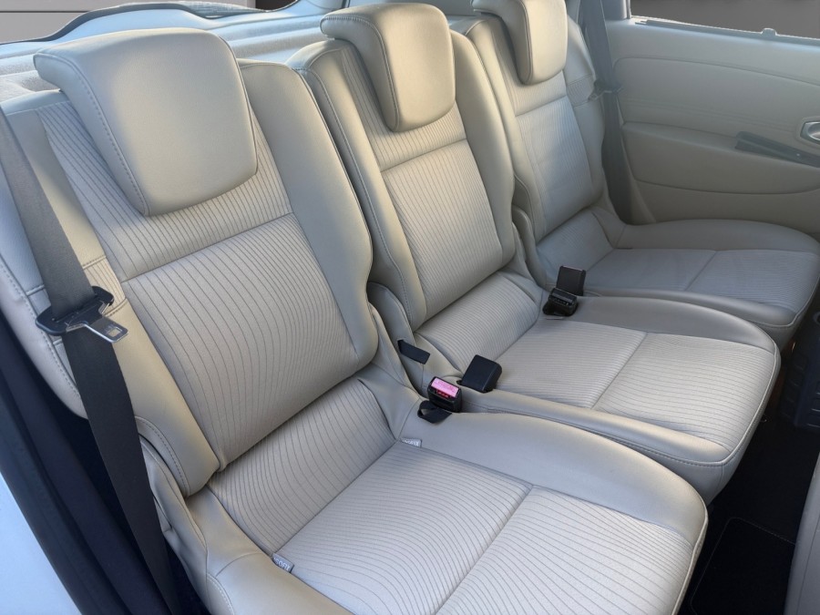 RENAULT d'occasion SCENIC 2.0 dCi 150ch FAP Privilège BVA Euro5 de