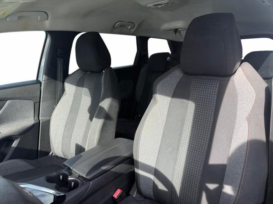 PEUGEOT d'occasion 5008 1.2 ESSENCE 130 ACTIVE PK PH2 de 2022