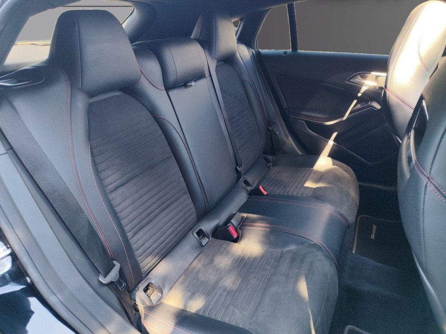 MERCEDES d'occasion CLA SHOOTING BRAKE 220 D FASCINATION AUTO de 2019
