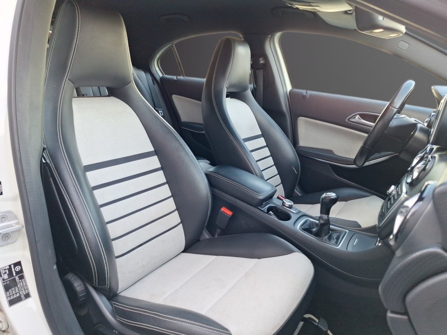 MERCEDES d'occasion CLASSE A 180 CDI Inspiration de 2013 Le Puy en