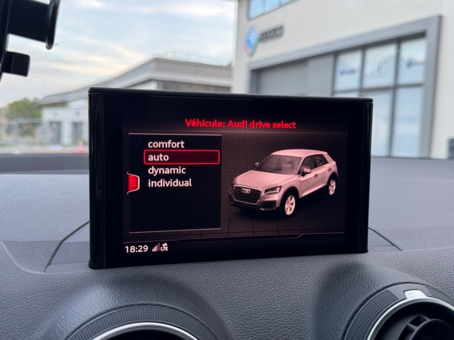 AUDI d'occasion Q2 30 TDI 116 DESIGN S TRONIC de 2020 La Ciotat (13)﻿