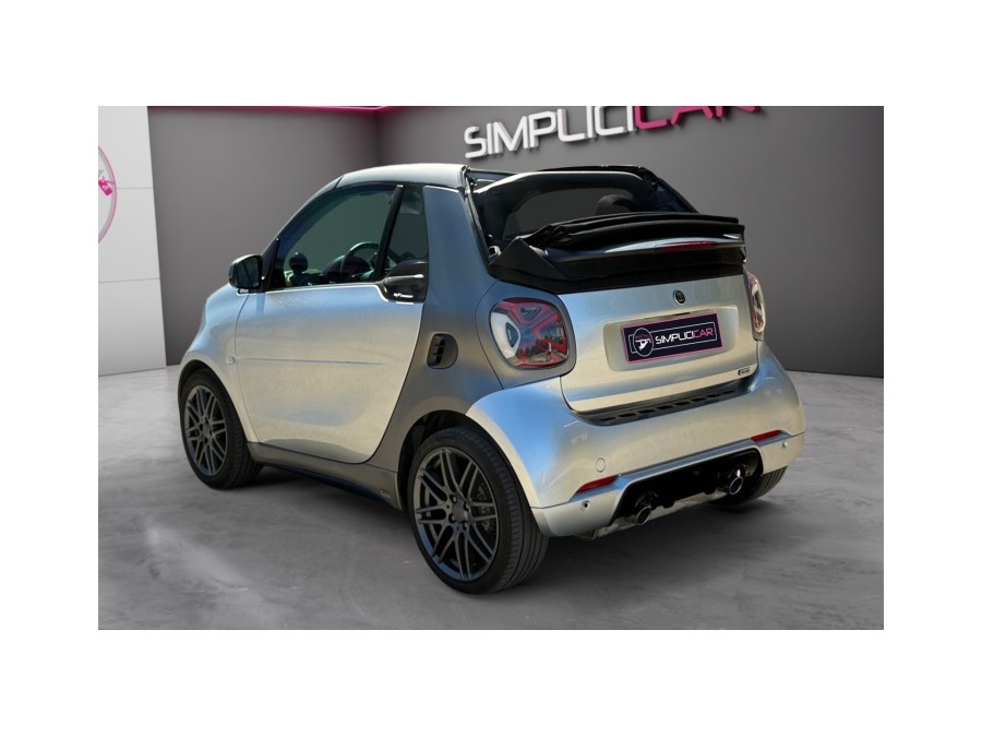 SMART d'occasion FORTWO BRABUS 80 KW CABRIO AUTO de 2016 La Ciotat