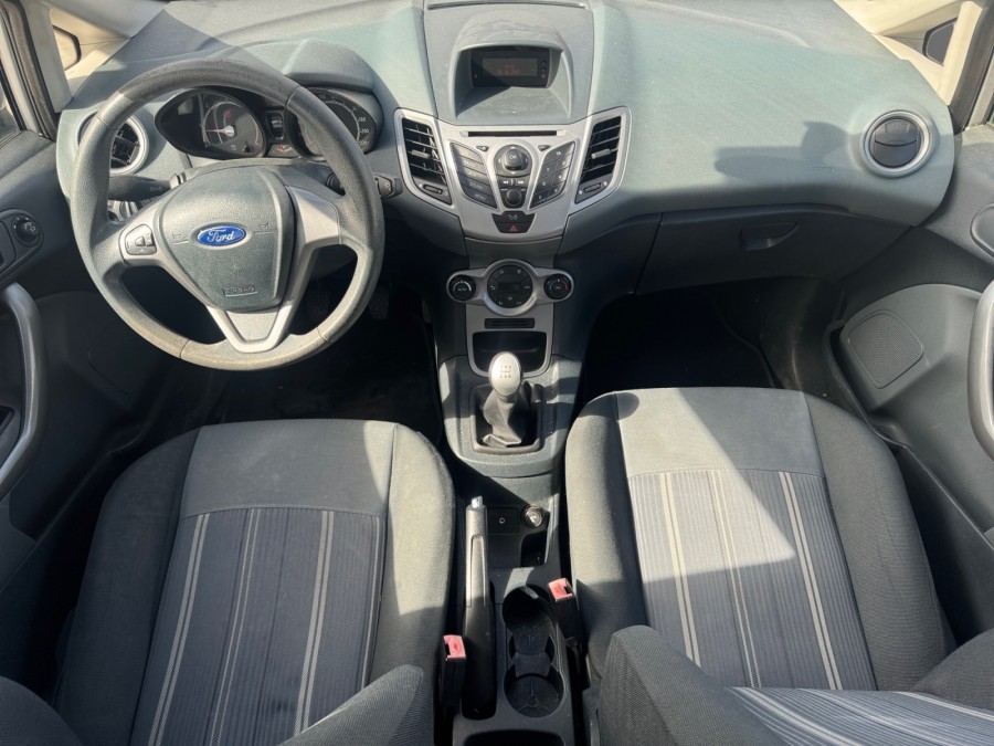 FORD d'occasion FIESTA 1.4 TDCI 68 AMBIENTE de 2009 Beaune (21)﻿