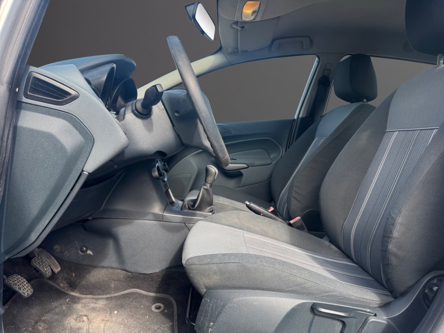 FORD d'occasion FIESTA 1.4 TDCI 68 AMBIENTE de 2009 Beaune (21)﻿