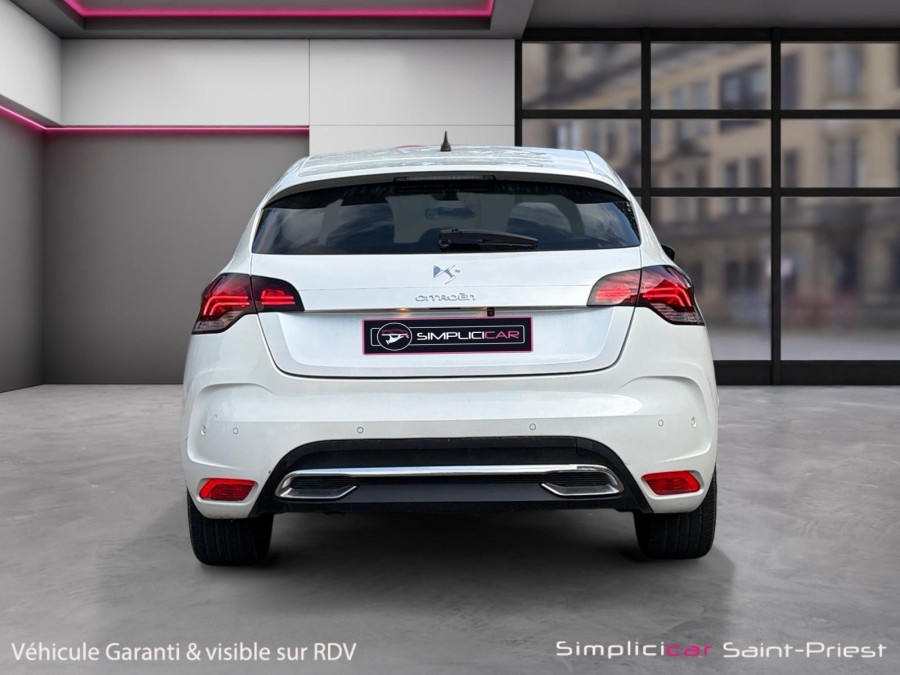 CITROEN d'occasion DS4 2 HDI 160 SPORT CHIC AUTO de 2013 Lyon St