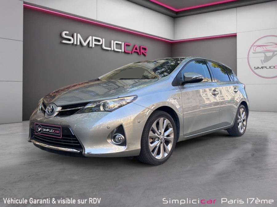 TOYOTA d'occasion AURIS HSD 136h Dynamic 15 5p de 2014 Paris 17 (75)﻿