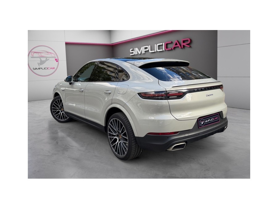 PORSCHE d'occasion CAYENNE COUPE 3 V6 462 E-HYBRID AUTO de 2022 Paris