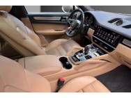 PORSCHE d'occasion CAYENNE COUPE 3 V6 462 E-HYBRID AUTO de 2022 Paris