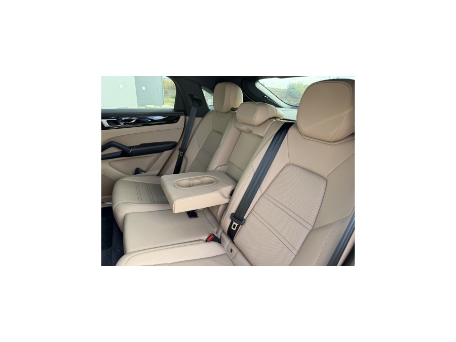 PORSCHE d'occasion CAYENNE COUPE 3.0 V6 462ch E-Hybrid de 2019