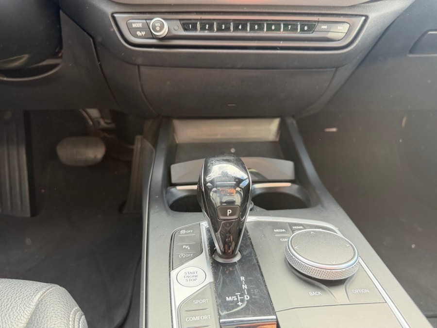 BMW d'occasion SERIE 1 118iA 136ch Business Design DKG7 de 2021
