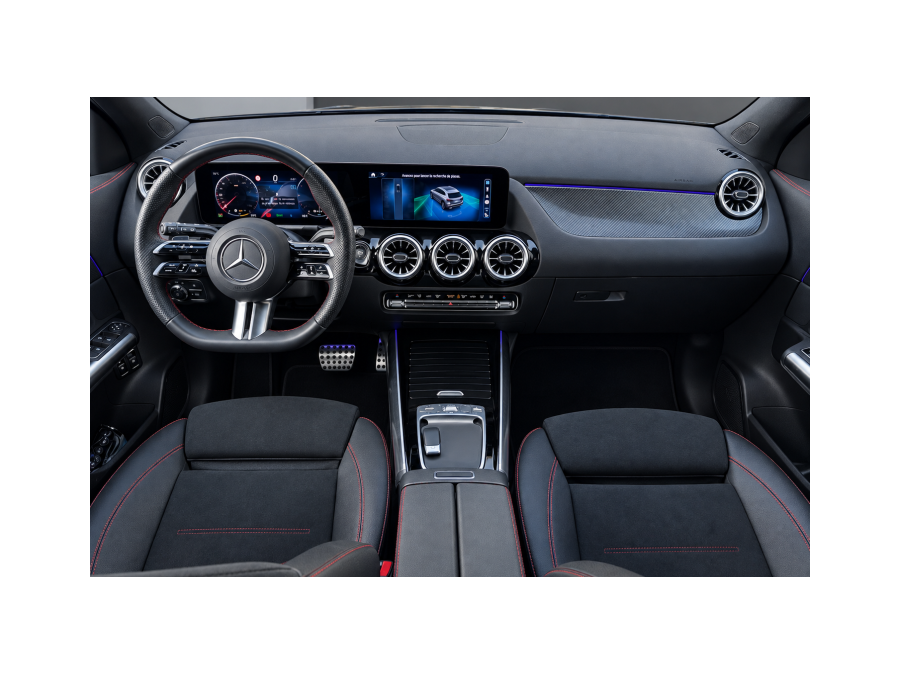 MERCEDES d'occasion CLASSE GLA II GLA  250 e 8G-DCT AMG Line de 2023