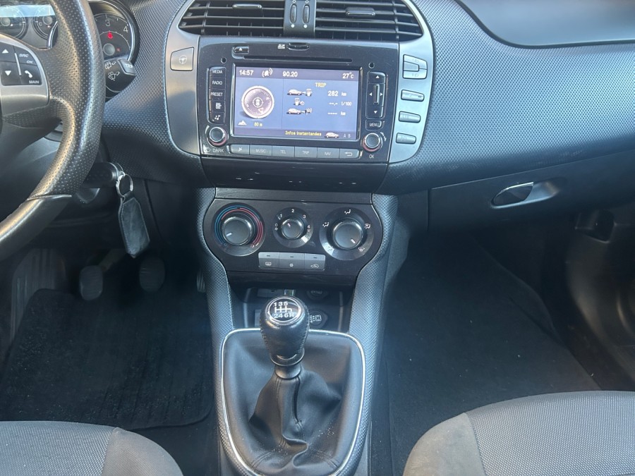 FIAT d'occasion BRAVO 1.6 105 emotion de 2009 Méry Sur Oise (95)﻿