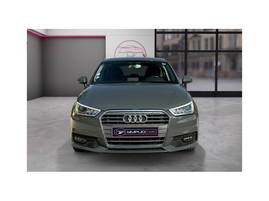 AUDI d'occasion A1 SPORTBACK 1 TFSI ULTRA 95 STYLE de 2018 La Ciotat