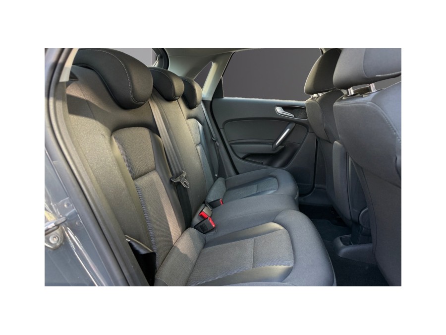 AUDI d'occasion A1 SPORTBACK 1 TFSI ULTRA 95 STYLE de 2018 La Ciotat