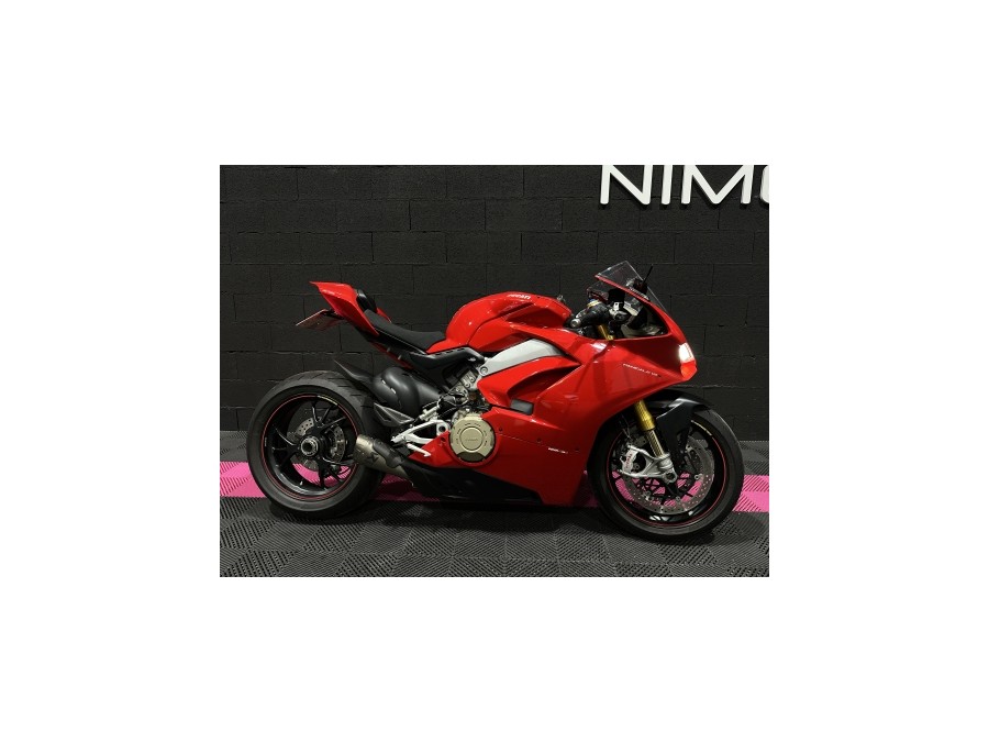DUCATI d'occasion PANIGALV4 DUCATI PANIGALE V4S de 2019 Nîmes (30)﻿