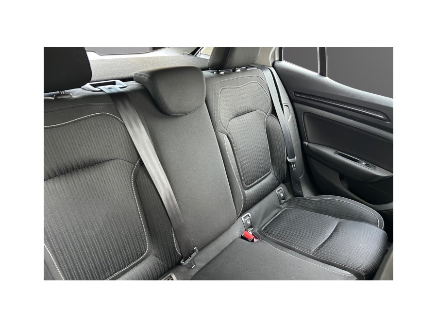 RENAULT d'occasion MEGANE IV 1.5 DCI 90 LIFE de 2016 La Ciotat (13)﻿