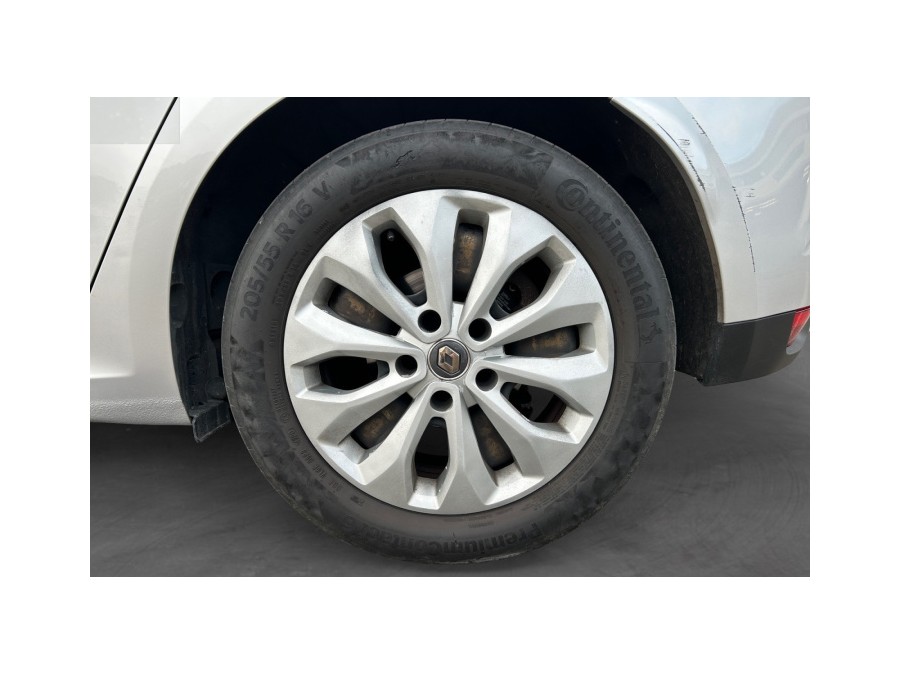 RENAULT d'occasion MEGANE IV 1.5 DCI 90 LIFE de 2016 La Ciotat (13)﻿