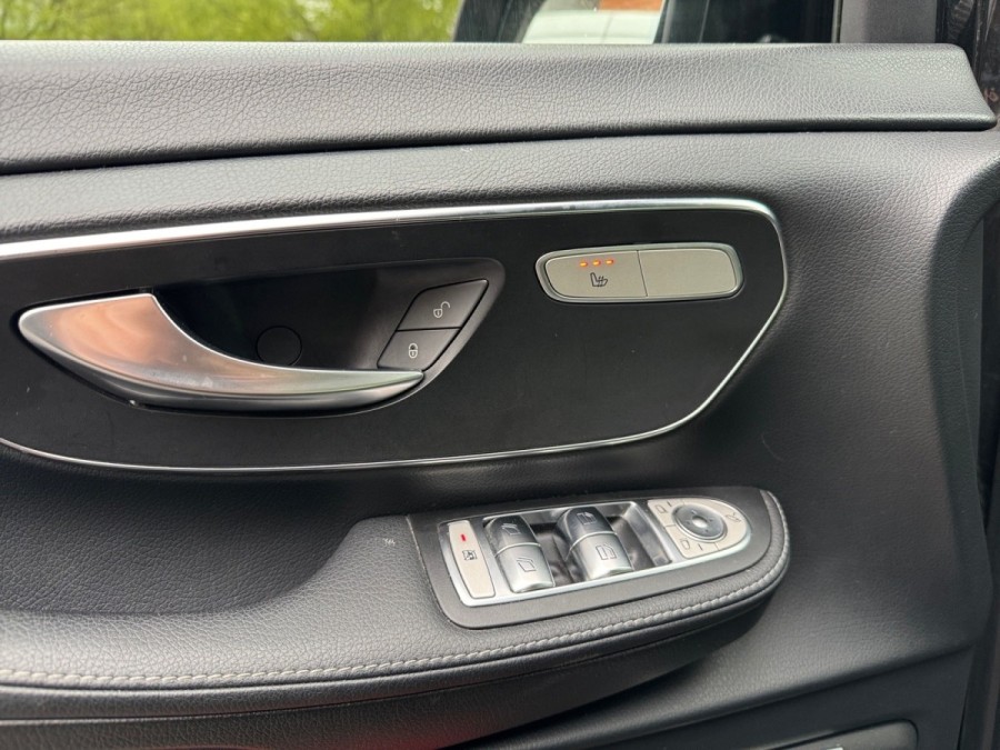 MERCEDES d'occasion CLASSE V LONG 300D 9G-TRONIC Avantgarde de 2019