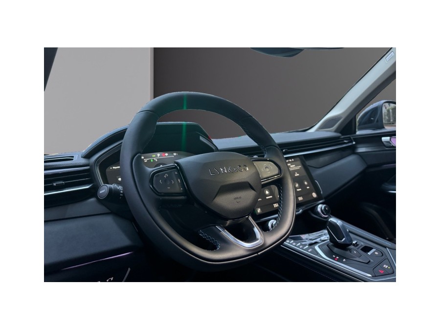 LYNK & CO d'occasion 01 1.5 PHEV 261ch DCTH 7 de 2022 Paris 17 (75)﻿