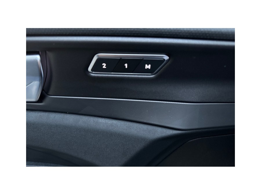 LYNK & CO d'occasion 01 1.5 PHEV 261ch DCTH 7 de 2022 Paris 17 (75)﻿