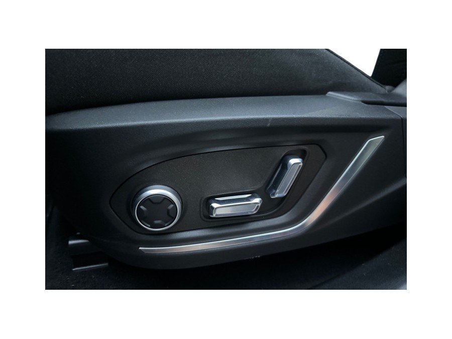 LYNK & CO d'occasion 01 1.5 PHEV 261ch DCTH 7 de 2022 Paris 17 (75)﻿