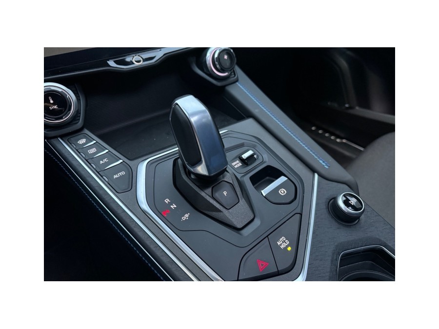 LYNK & CO d'occasion 01 1.5 PHEV 261ch DCTH 7 de 2022 Paris 17 (75)﻿