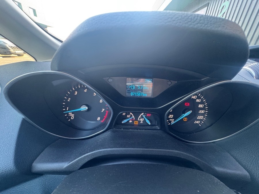 FORD d'occasion C-MAX FORD C-MAX 125 ECOBOOST TITANIUM de 2014 Nord