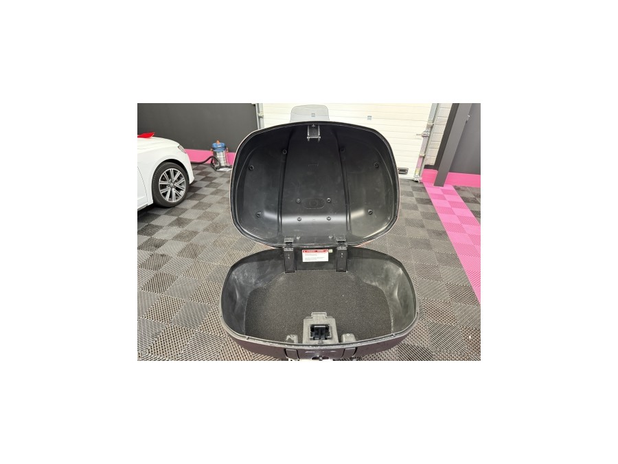 PIAGGIO d'occasion MP3530HPE MP3530HPE de 2022 Salon de Provence (13)﻿