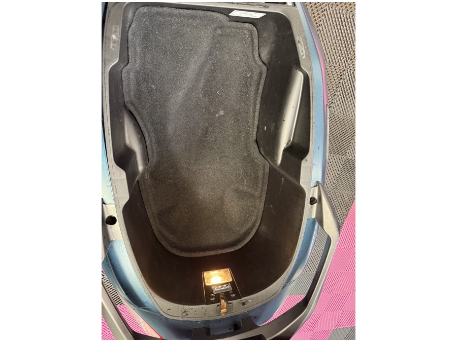 PIAGGIO d'occasion MP3530HPE MP3530HPE de 2022 Salon de Provence (13)﻿