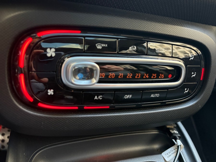 SMART d'occasion FORFOUR 90ch Brabus style twinamic E6c de 2019