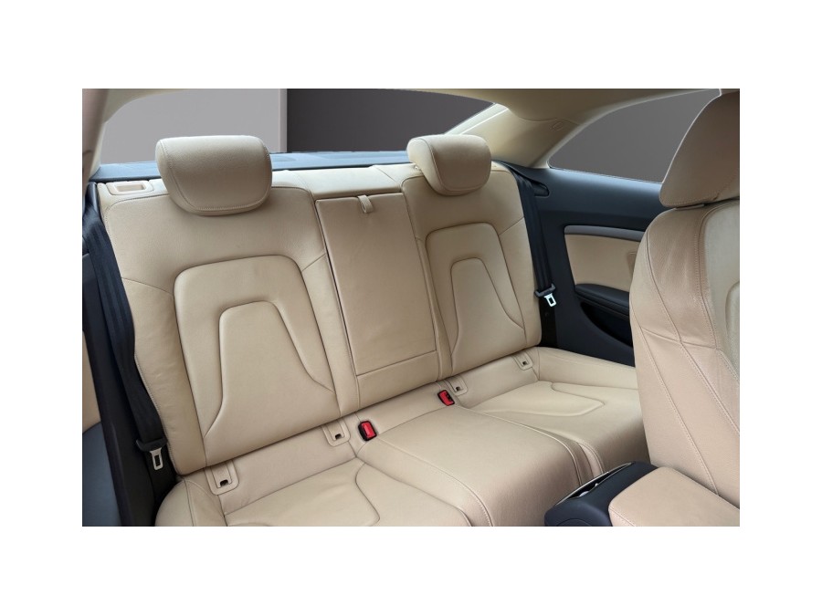 AUDI d'occasion A5 2.0 TFSI AMBIENTE QUATTRO S TRONIC de 2013 La