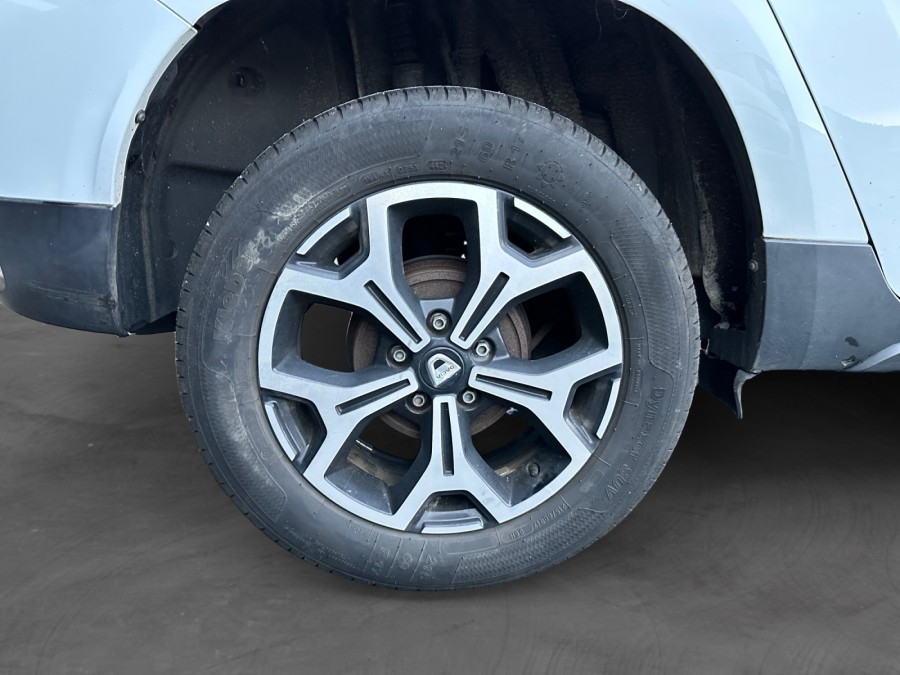 DACIA d'occasion DUSTER 1.5 BLUE DCI 115 PRESTIGE de 2020 Lorient