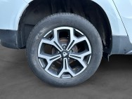 DACIA d'occasion DUSTER 1.5 BLUE DCI 115 PRESTIGE de 2020 Lorient