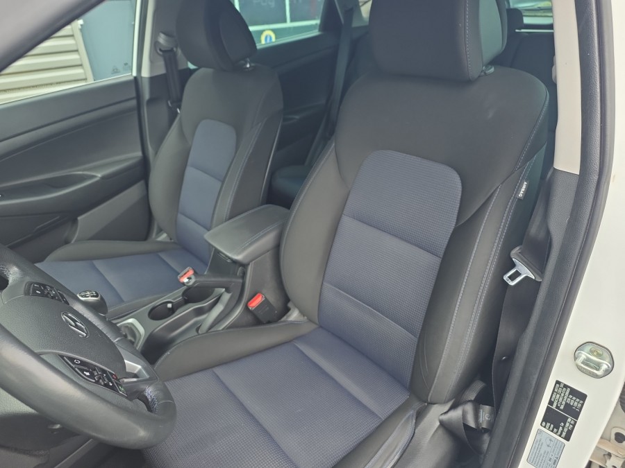 HYUNDAI d'occasion TUCSON 2.0 CRDI 136ch 2WD Creative de 2016 Le Puy