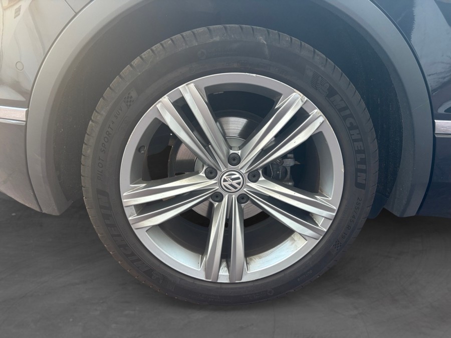 VOLKSWAGEN d'occasion TIGUAN II 2 TDI 150 R LINE DSG AUTO de 2017 Le