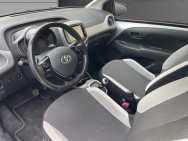 TOYOTA d'occasion AYGO 1.0 VVT-i 69ch x-play x-shift 5p de 2016 Royan