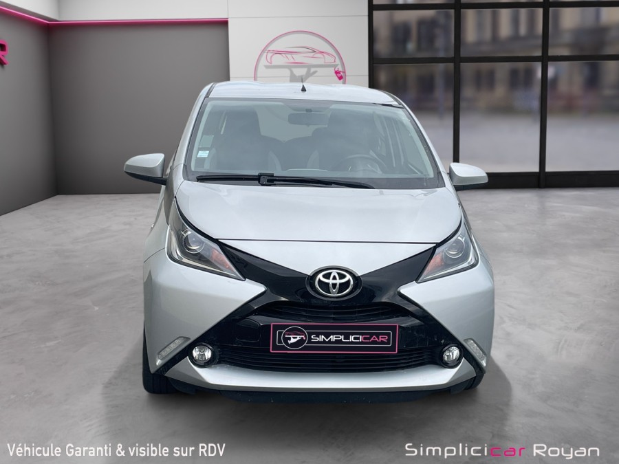 TOYOTA d'occasion AYGO 1.0 VVT-i 69ch x-play x-shift 5p de 2016 Royan