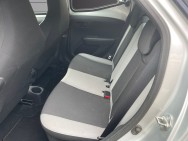 TOYOTA d'occasion AYGO 1.0 VVT-i 69ch x-play x-shift 5p de 2016 Royan
