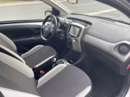 TOYOTA d'occasion AYGO 1.0 VVT-i 69ch x-play x-shift 5p de 2016 Royan