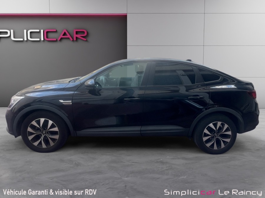 RENAULT d'occasion ARKANA 1.6 E-TECH 145 EVOLUTION EDC de 2023 Le