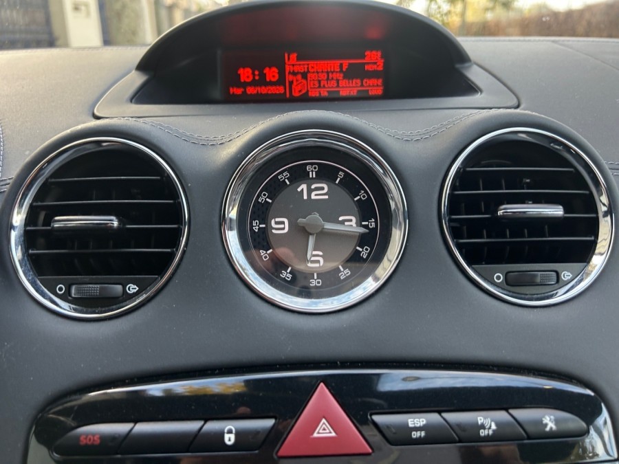 PEUGEOT d'occasion RCZ 1.6 THP 16v 156ch BA de 2011 Champigny sur