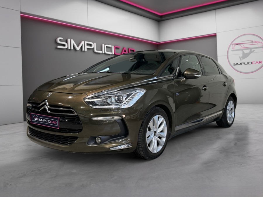 CITROEN d'occasion DS5 HYBRID 4 2 HDI 200ch FAP SO CHIC BMP6 de 2014