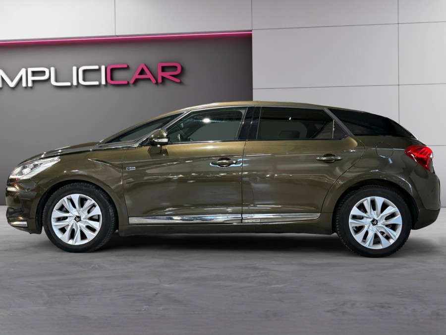 CITROEN d'occasion DS5 HYBRID 4 2 HDI 200ch FAP SO CHIC BMP6 de 2014