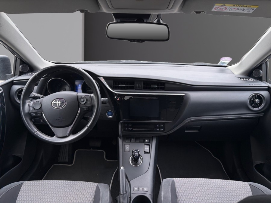 TOYOTA d'occasion AURIS HSD 136h Collection RC18 de 2019 Saint Omer
