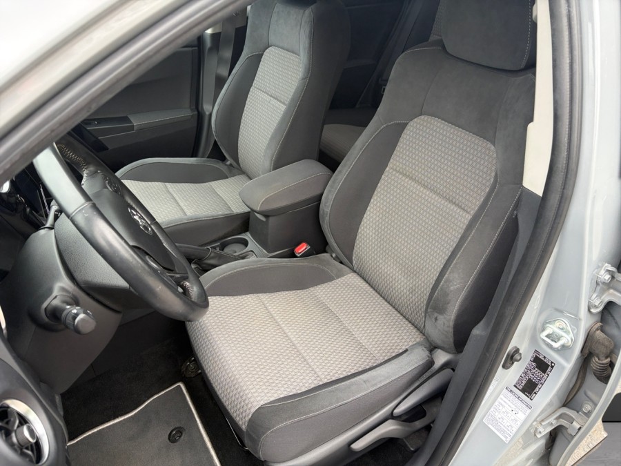 TOYOTA d'occasion AURIS HSD 136h Collection RC18 de 2019 Saint Omer