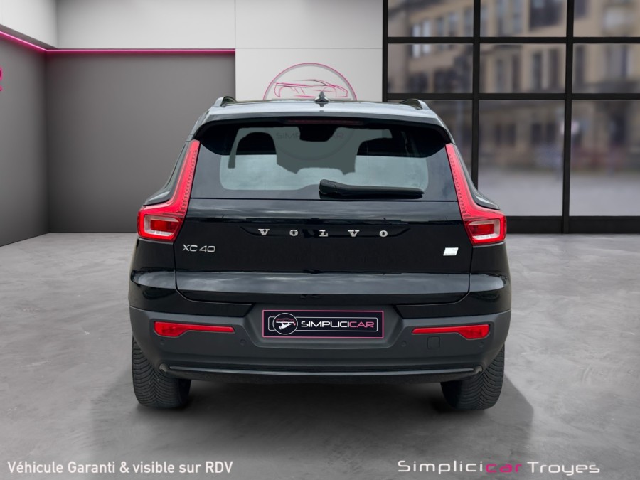 VOLVO d'occasion XC40 T4 Recharge 129 + 82ch Plus Style Dark DCT 7 de