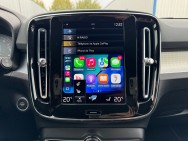 VOLVO d'occasion XC40 T4 Recharge 129 + 82ch Plus Style Dark DCT 7 de